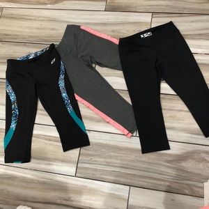 Capri workout Pants 3 Different Brands. size SM